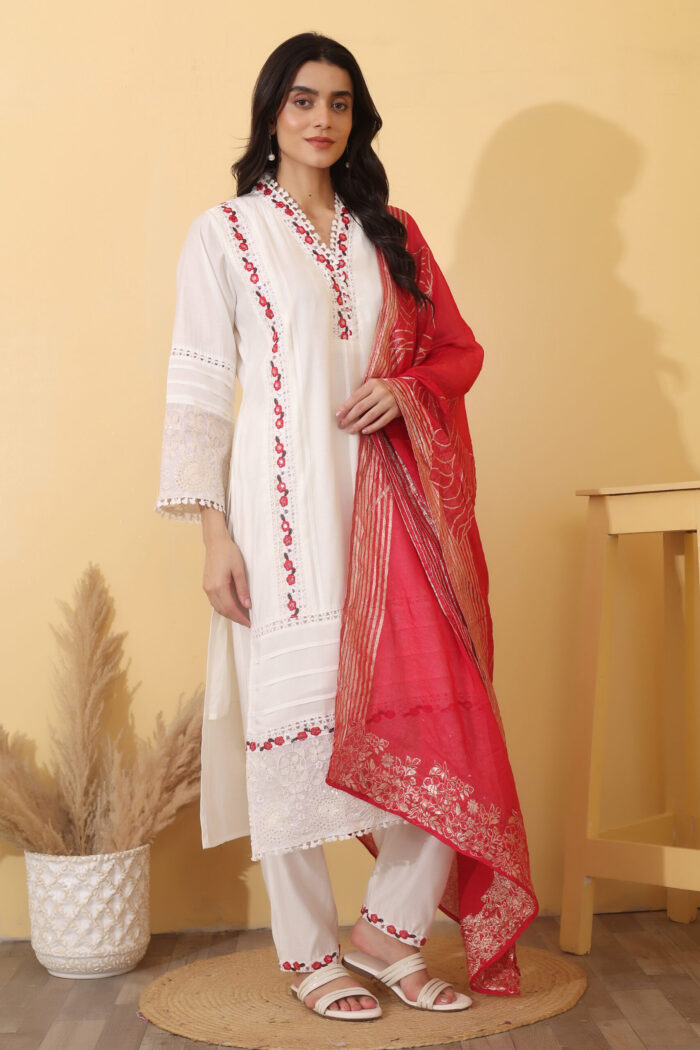 Women Elegant White Embroidered Kurta Set with Red Floral Dupatta - Image 4