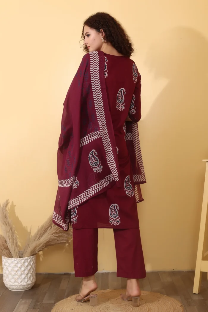 A-Line Cotton Maroon Paisley Printed Kurti Set with Dupatta - Image 5